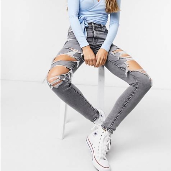 American Eagle Outfitters Denim - Grey distressed denim jeans